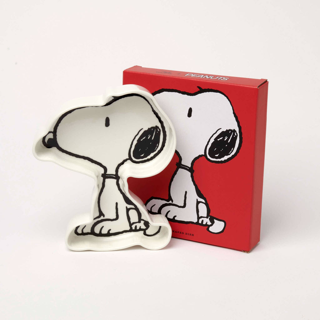 Snoopy-shaped pin dish for holding small items, designed for Peanuts fans.